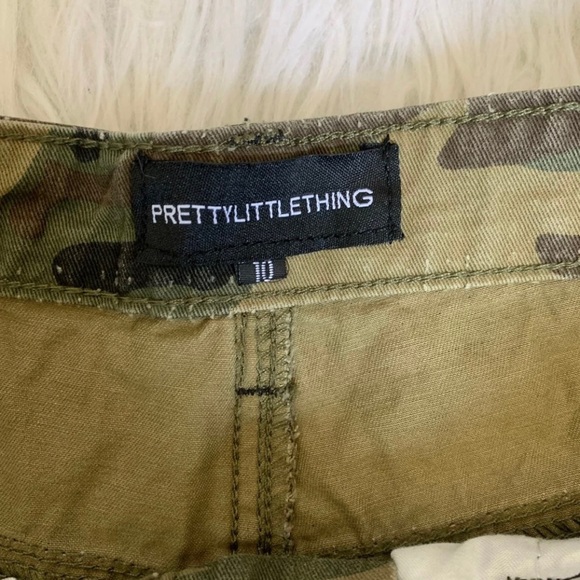 Pretty Little Thing Distressed Camo Shorts - Picture 8 of 8